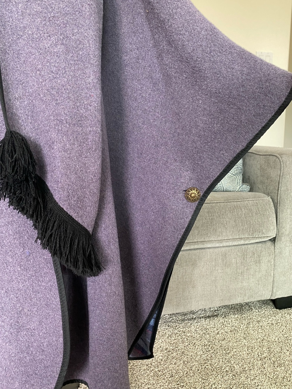 James Pringle Weavers Scottish Purple Wool Cape Coat with Tassel Trim NWT - Picture 3 of 7
